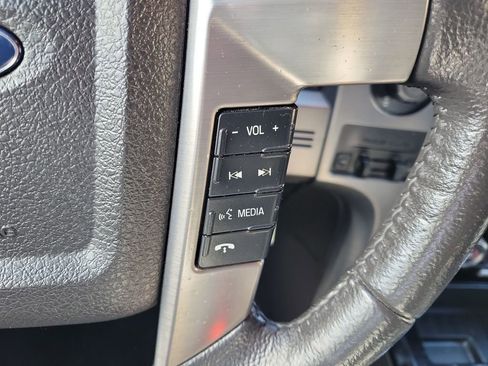 Used 2014 Ford F150 Limited image 25