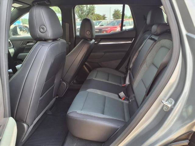 New 2026 GMC Terrain AT4 w/ Convenience Package III AWD/4WD image 19