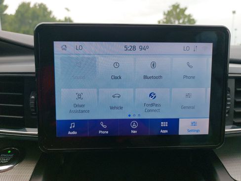 Used 2020 Ford Explorer XLT w/ Equipment Group 202A RWD image 23