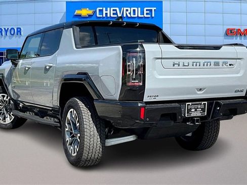New 2025 GMC Hummer EV 3X image 3