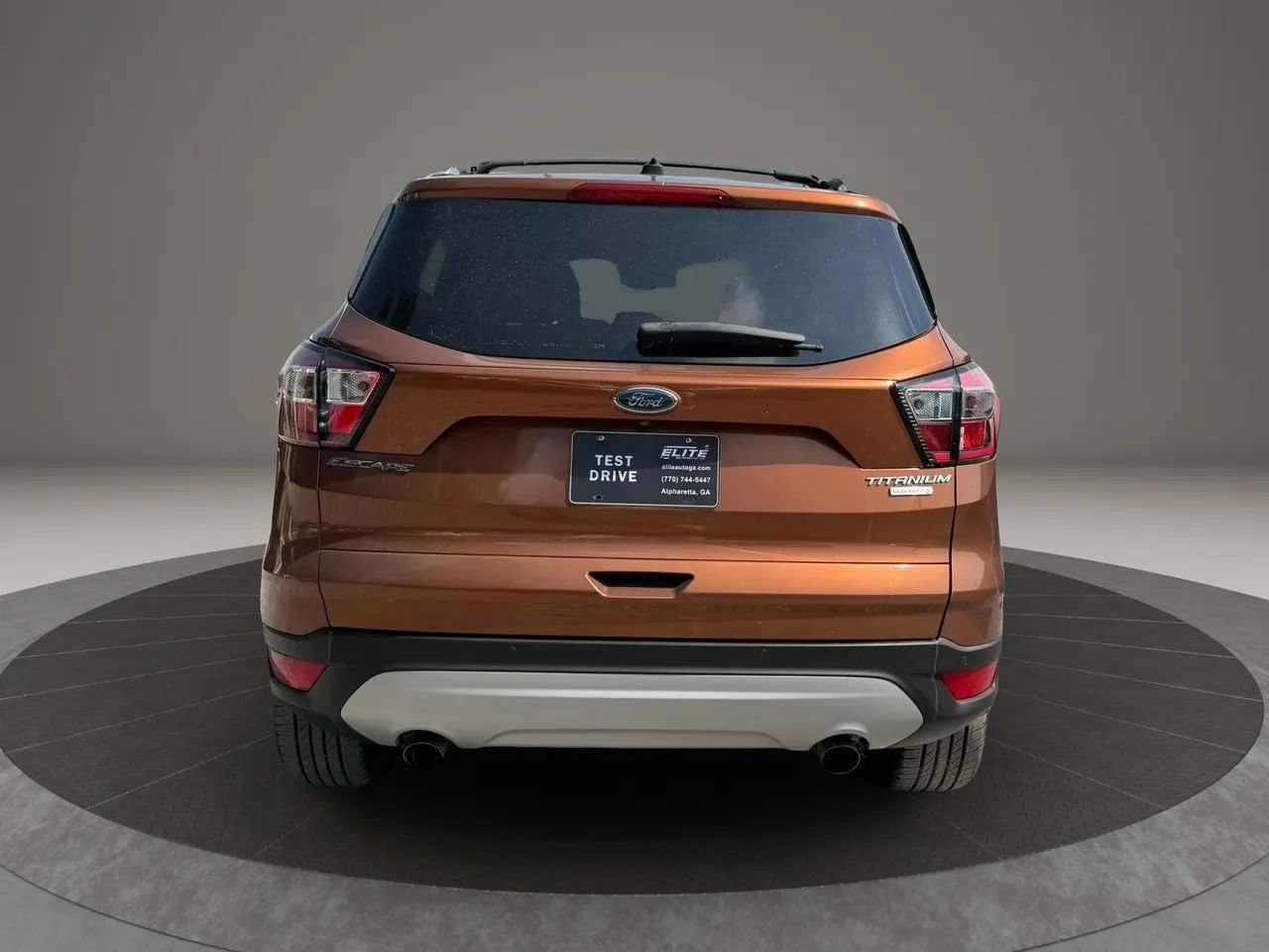Used 2017 Ford Escape Titanium FWD image 5