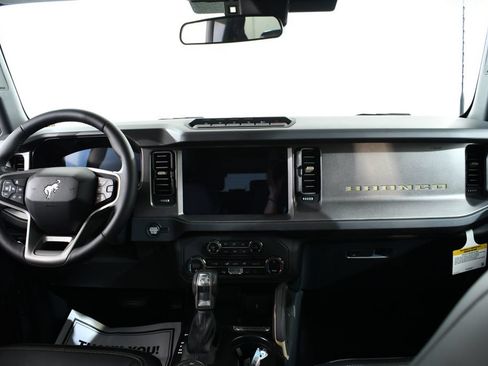 New 2026 Ford Bronco Badlands AWD/4WD image 7