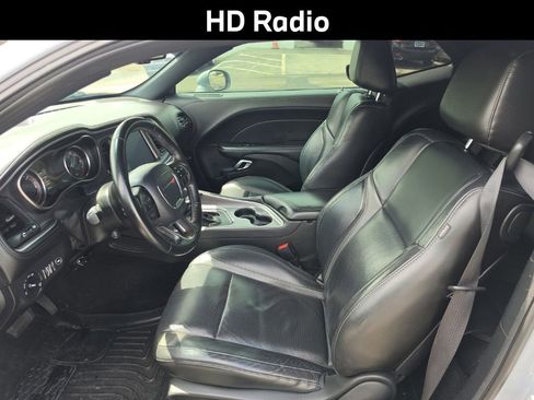 Used 2020 Dodge Challenger SXT w/ Plus Package RWD image 8