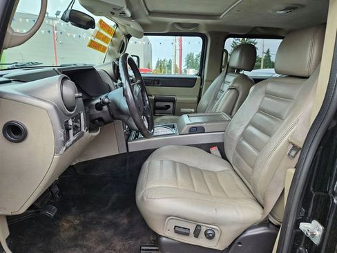 Used 2003 HUMMER H2 w/ Preferred Equipment Group image 10