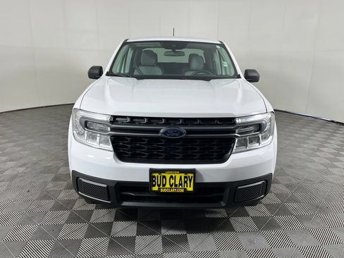Used 2022 Ford Maverick XLT FWD image 2