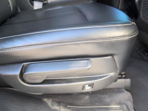 Used 2021 Kia Sorento EX image 35