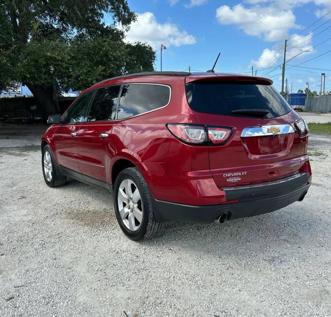 Used 2013 Chevrolet Traverse LTZ FWD image 3