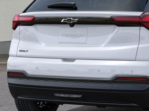 New 2027 Chevrolet Bolt LT w/ Comfort Package FWD image 14