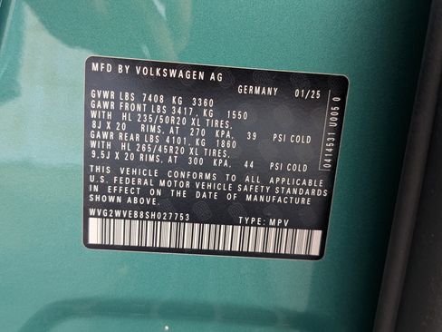 Used 2025 Volkswagen ID. Buzz Pro S Plus RWD image 39