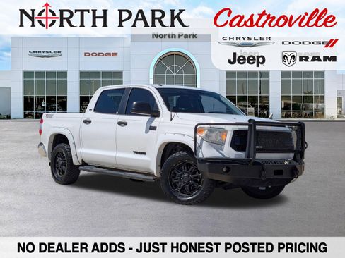 Used 2015 Toyota Tundra SR5 w/ SR5 Upgrade Package image 1