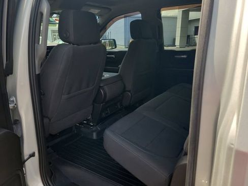 Used 2022 Chevrolet Silverado 1500 Custom RWD image 10