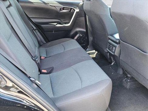 Used 2024 Toyota RAV4 XLE FWD image 23