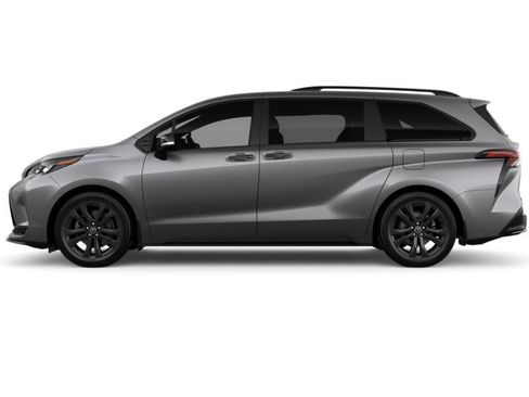 New 2026 Toyota Sienna XSE FWD image 3