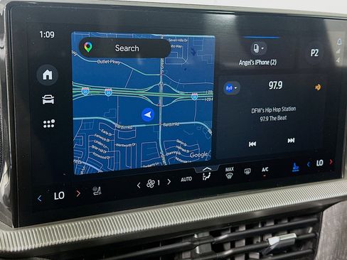 Used 2025 Ford Explorer Platinum w/ LUX Leather Package image 22