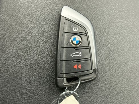 Used 2021 BMW X3 xDrive30i w/ Premium Package image 10