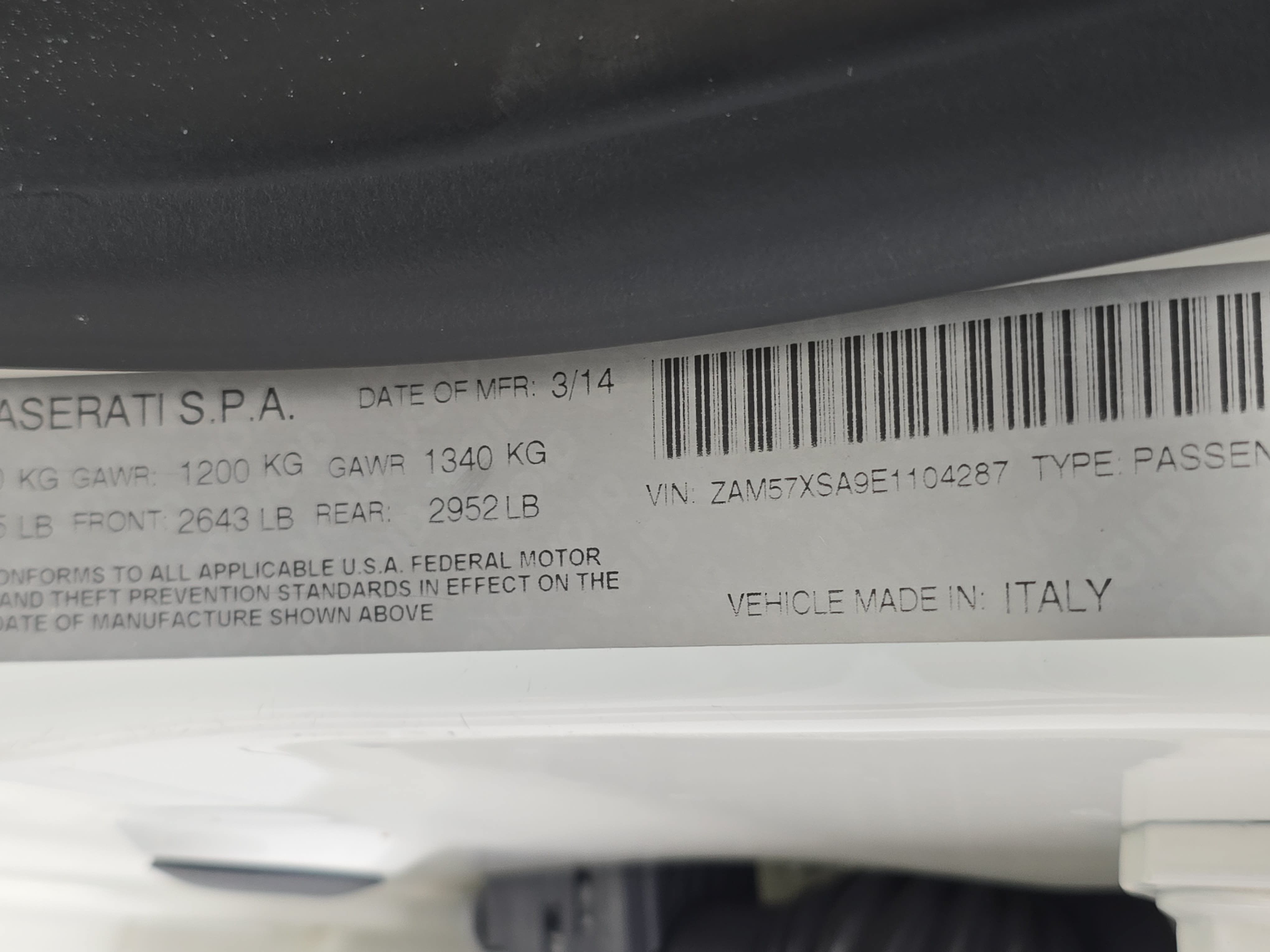Used 2014 Maserati Ghibli RWD image 35
