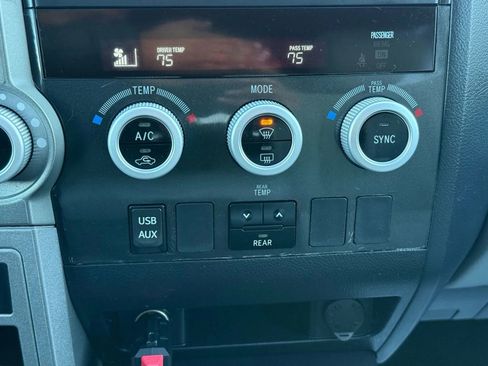 Used 2015 Toyota Sequoia SR5 image 35