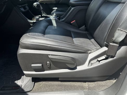 Used 2018 GMC Canyon SLT AWD/4WD image 14