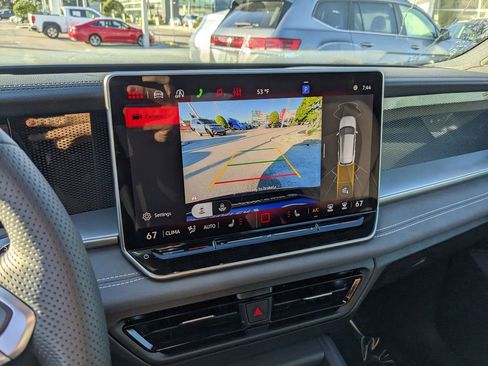 New 2026 Volkswagen Tiguan SE R-Line image 18