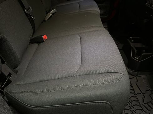 Used 2020 Jeep Wrangler Unlimited Sport S AWD/4WD image 19