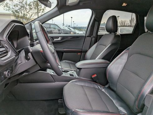 Certified 2023 Ford Escape ST-Line Select w/ Tech Pack #2 image 23