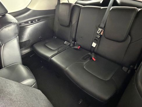Used 2024 INFINITI QX80 Luxe image 27