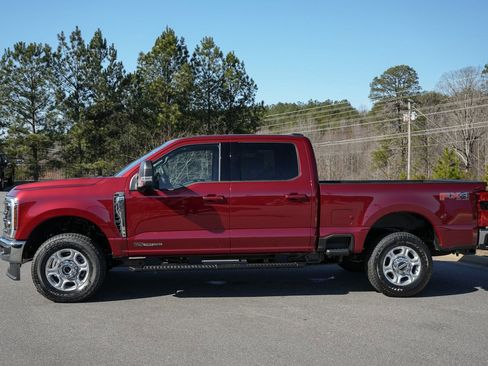 New 2026 Ford F250 XLT w/ XLT Premium Package AWD/4WD image 5