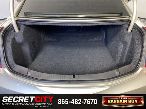 Used 2013 Cadillac XTS Luxury w/ Driver Awareness Package FWD image 32