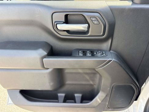 Used 2023 GMC Sierra 1500 Pro w/ Pro Value Package RWD image 12