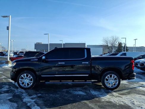 Used 2024 Chevrolet Silverado 1500 High Country w/ High Country Premium Package image 12