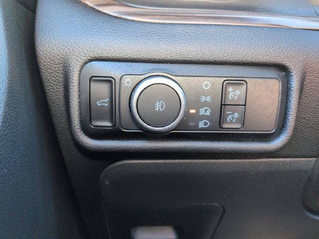 Certified 2023 Ford Explorer Limited w/ Limited Technology Package AWD/4WD image 32
