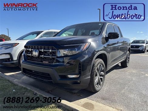 Used 2025 Honda Ridgeline Sport image 1