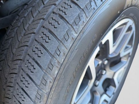 Certified 2025 RAM 1500 Laramie image 19