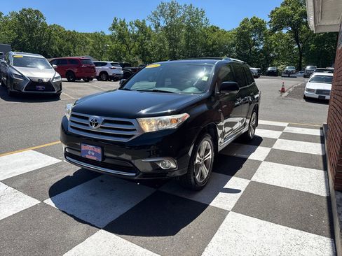 Used 2013 Toyota Highlander Limited AWD/4WD image 5