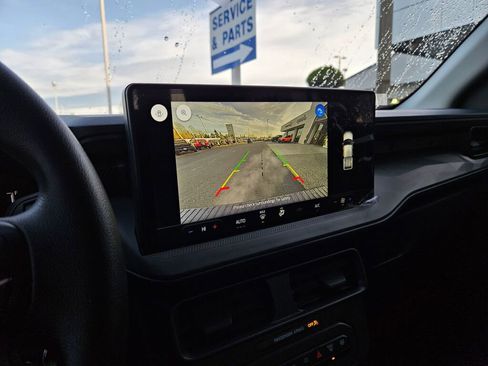 Used 2025 Ford Maverick XL w/ 4K Tow Package image 26