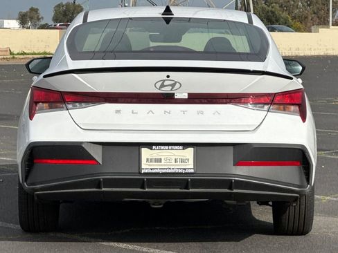 New 2025 Hyundai Elantra Sport FWD image 5