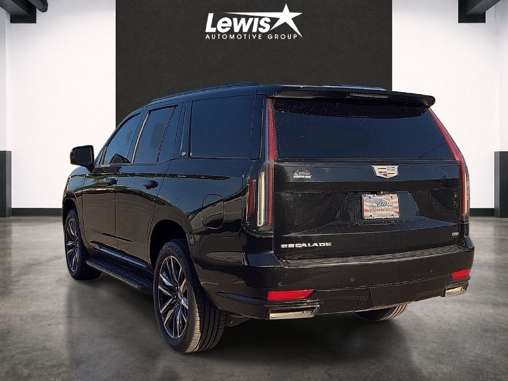 Used 2021 Cadillac Escalade Sport AWD/4WD image 3