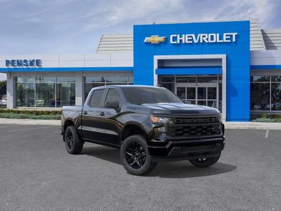 New 2026 Chevrolet Silverado 1500 Custom w/ LPO, Dark Essentials Package