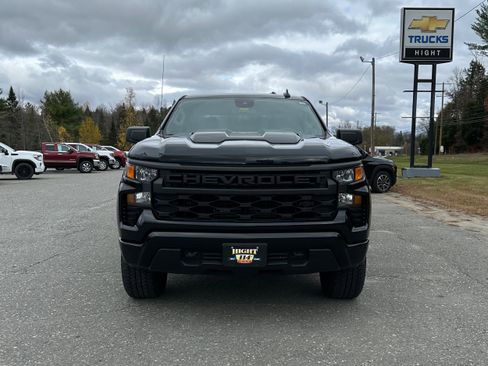 Used 2025 Chevrolet Silverado 1500 Custom Trail Boss w/ Turbomax Blackout Package image 8
