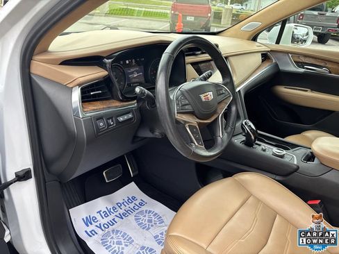 Used 2020 Cadillac XT5 Sportv w/ Platinum Package AWD/4WD image 57