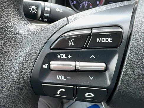 Used 2019 Hyundai Elantra SEL FWD image 22
