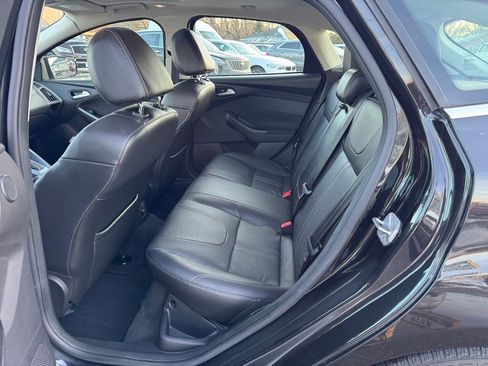 Used 2014 Ford Focus Titanium image 21