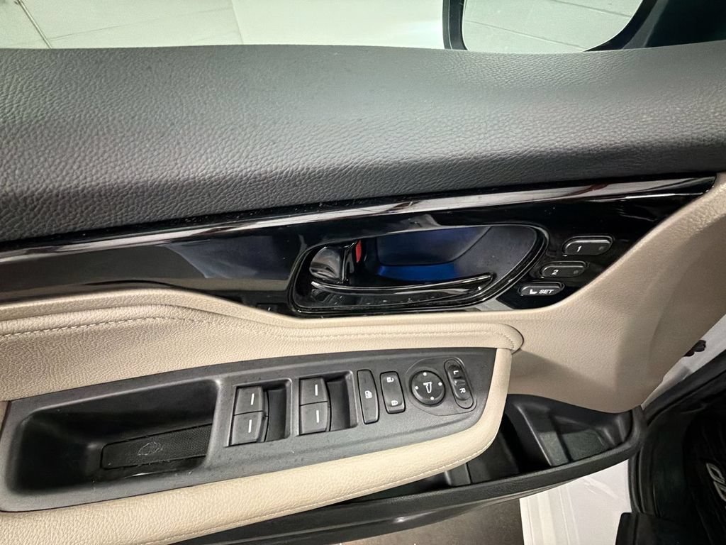 Certified 2024 Honda Odyssey Touring image 24