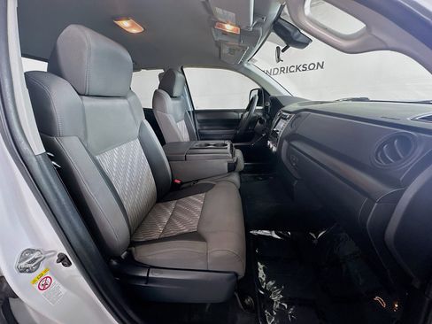 Used 2018 Toyota Tundra SR5 image 26