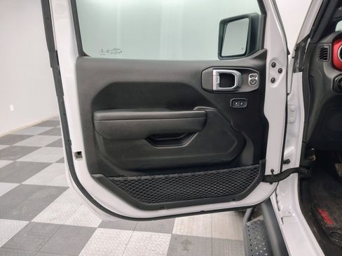 Used 2022 Jeep Wrangler Unlimited Rubicon w/ LED Lighting Group image 9