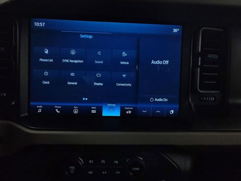 Used 2023 Ford Bronco Wildtrak image 19