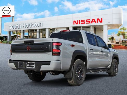 New 2026 Nissan Frontier PRO-4X w/ Pro-4x Convenience Package image 4
