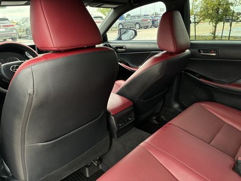 Used 2024 Lexus IS 350 F Sport RWD image 17
