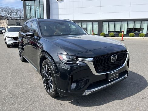 Certified 2024 MAZDA CX-90 3.3 Turbo S w/ Premium Plus AWD/4WD image 2