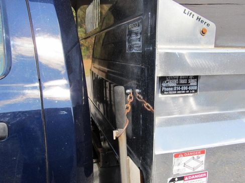 Used 2018 RAM 5500 SLT w/ Quick Order Package 29G SLT image 17